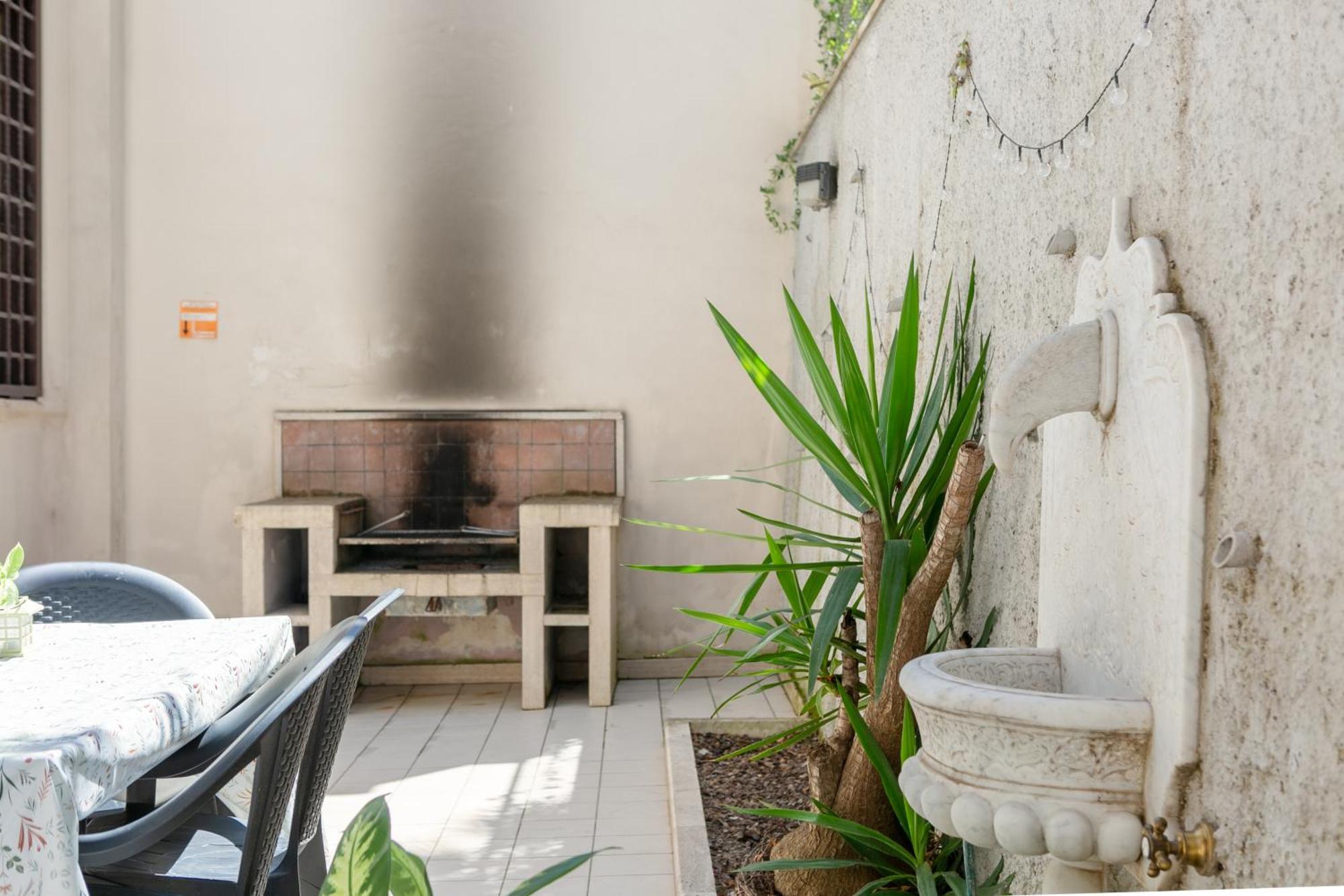 Holiday Homes Rome - Green Apartment S Camillo - Near Trastevere Exterior foto