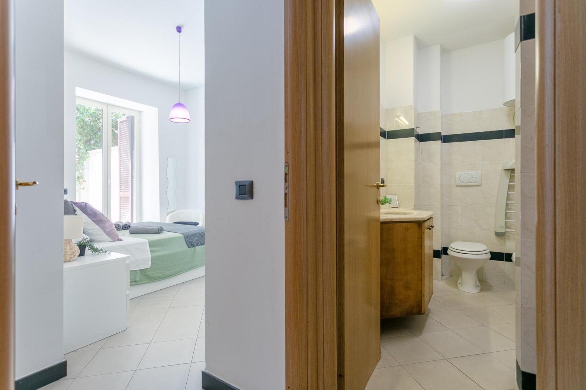 Holiday Homes Rome - Green Apartment S Camillo - Near Trastevere Exterior foto